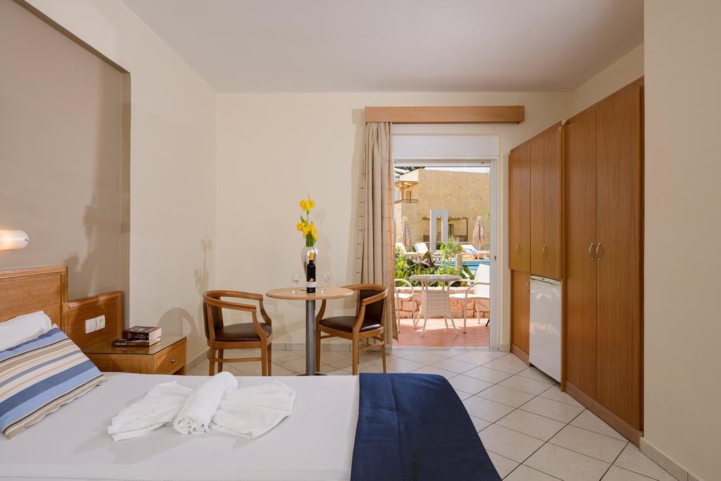 Hotel Platanias Mare Habitación foto